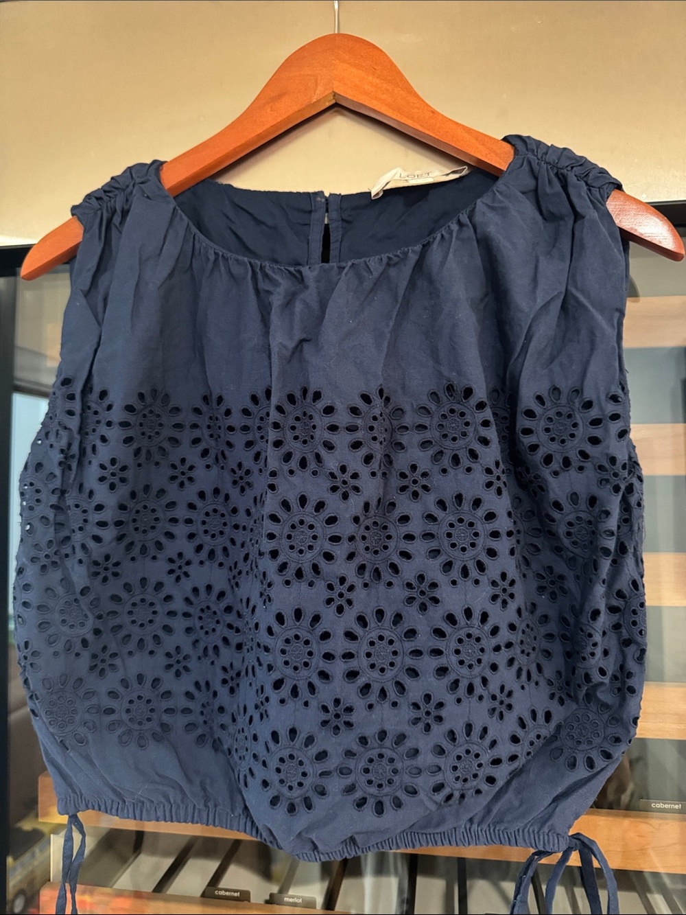 LOFT Eyelet Sleeveless Crop Top Navy Blue Size XSP - Picture 2 of 6